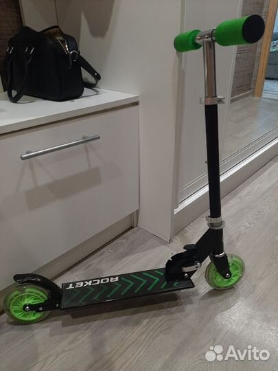 Самокат двухколесный