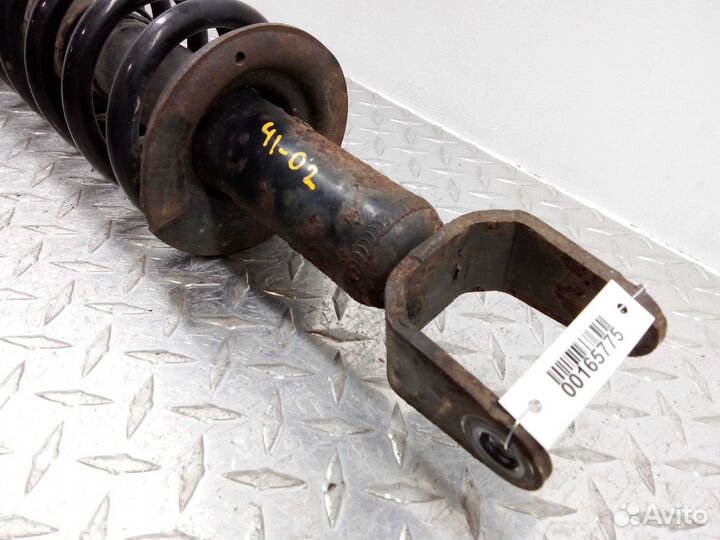 Амортизатор задний L Subaru Tribeca WX