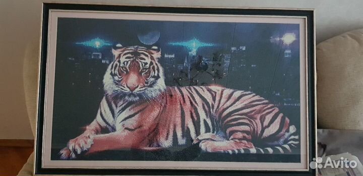 Готовая Картина стразами и по номерам