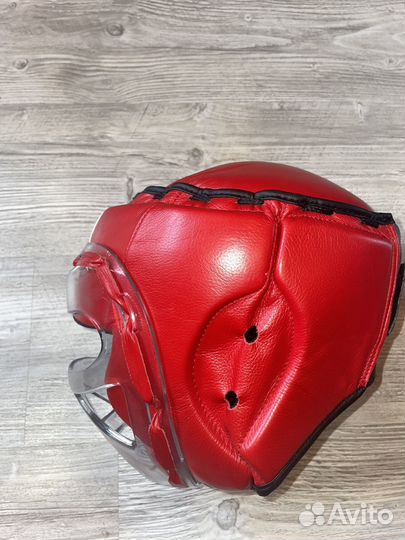 Шлем для мма с пластиковой защитой,б/у