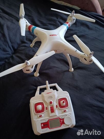 Квадрокоптер syma x8