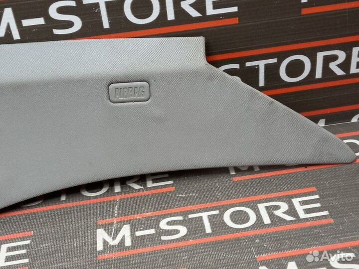 Обшивка стойки задняя левая Bmw 5-Series E60