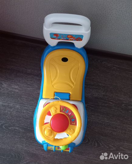 Детская машина каталка. Толокар