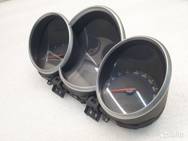 Панель приборов Chevrolet Cruze 1.6 F16D3 2013