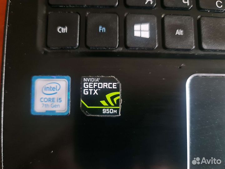 I5 -7gen / 940mx/8 ozu /hdd+ssd