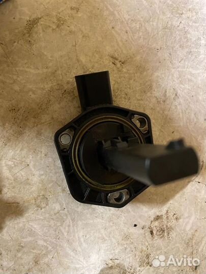 Датчик давления масла volkswagen crafter 2,5 BJL