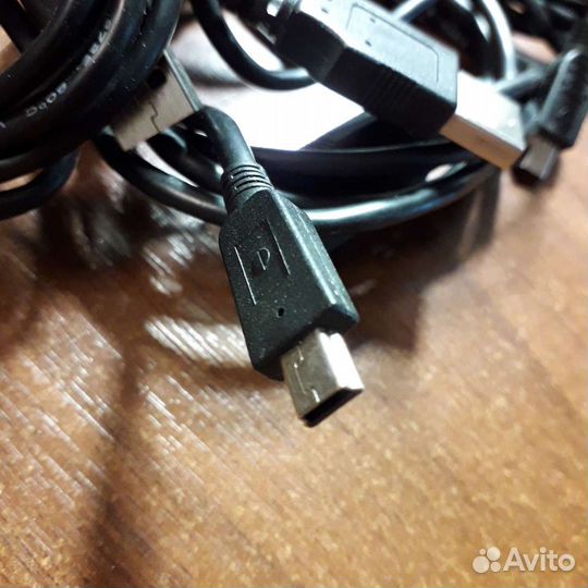 Кабель USB-mini USB