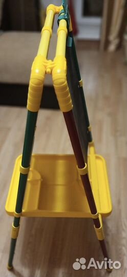 Мольберт Ника