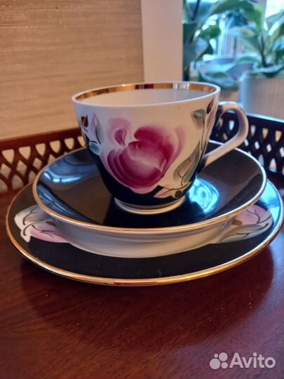 Чайная пара и десертная тарелка Хайта фарфор СССР