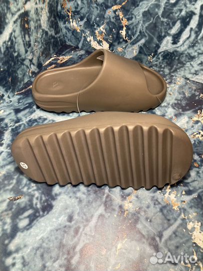 Шлепки adidas yeezy slide