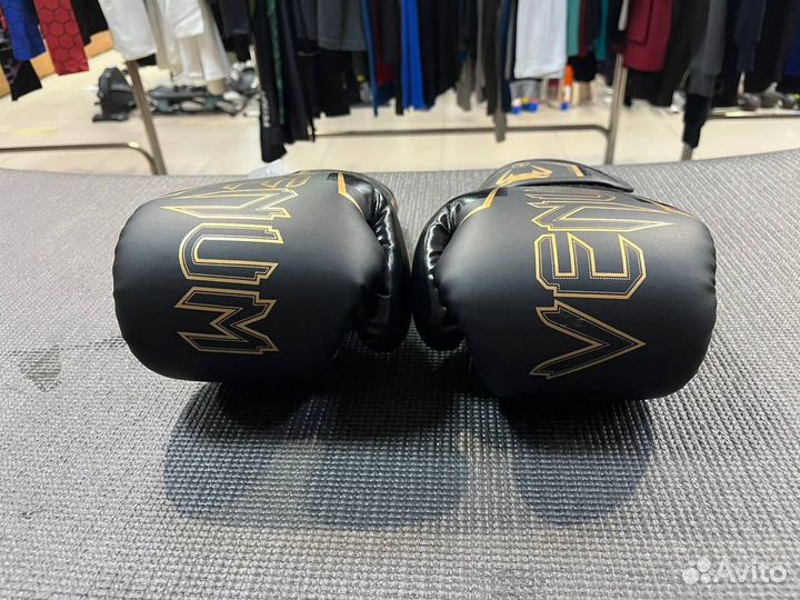 Перчатки боксерские Venum Elite EVO, 8 унц