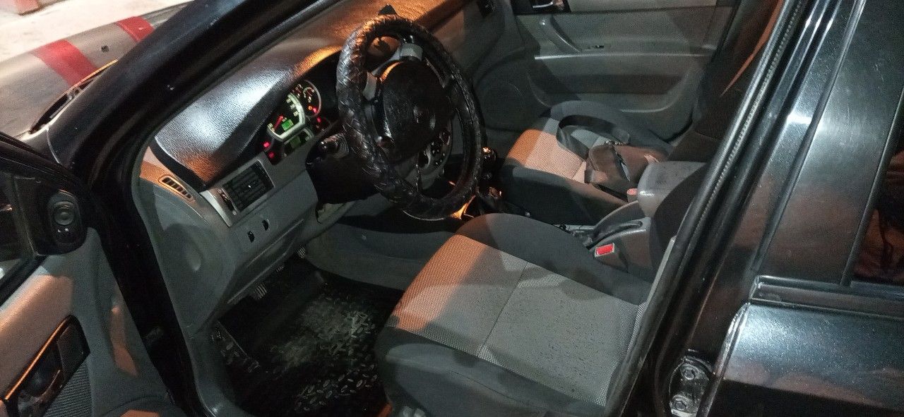 Chevrolet Lacetti: фото владельца
