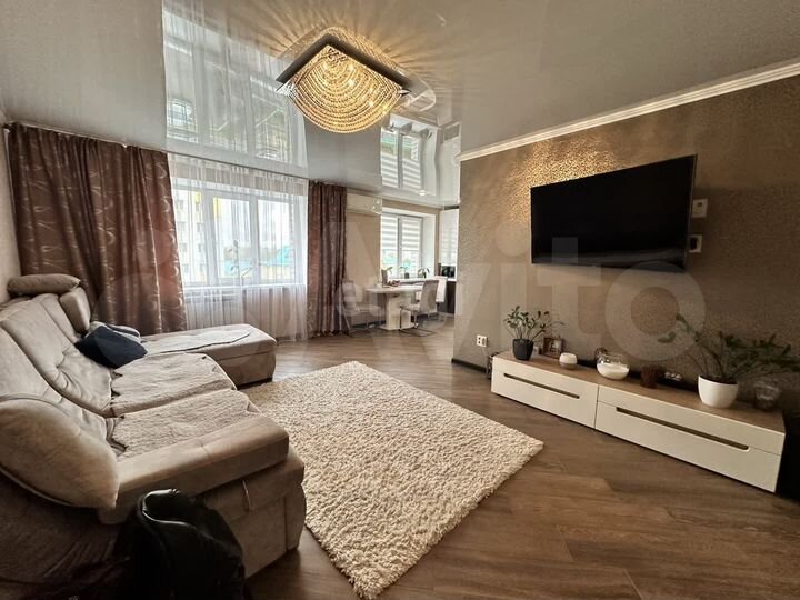 3-к. квартира, 79 м², 4/10 эт.