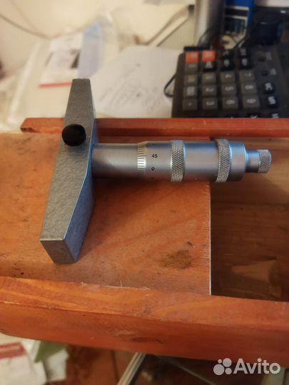 Глубиномер микрометрический