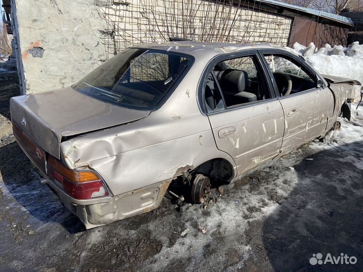 Запчасти Toyota Corolla ae 100