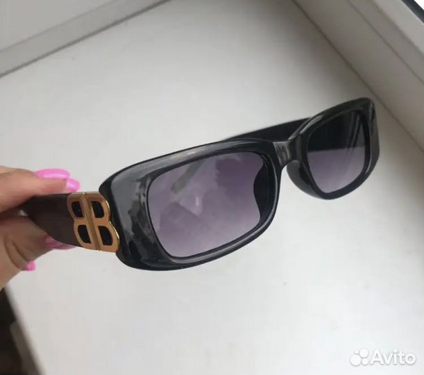 Солнцезащитные очки