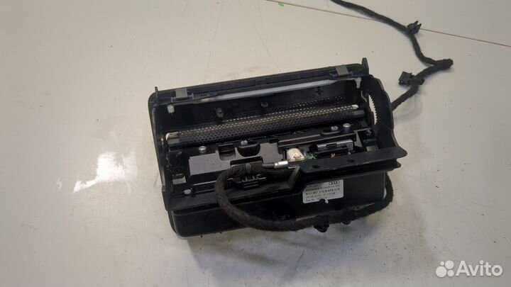 Дисплей компьютера Audi Q3, 2013