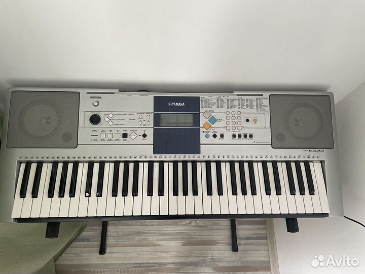 Синтезатор yamaha PSR E323