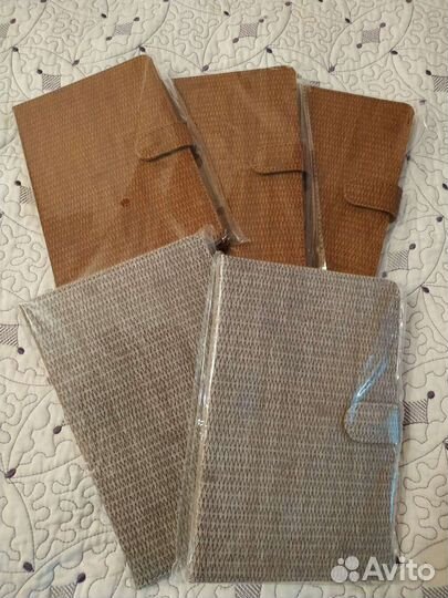 Блокноты, ежедневники, тетради