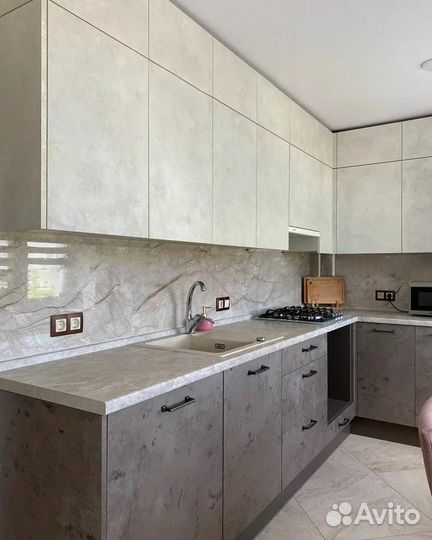 Кухонный гарнитур без ручек мок 0821523