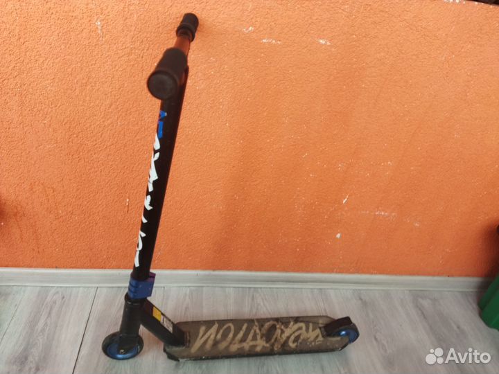 Трюковой самокат