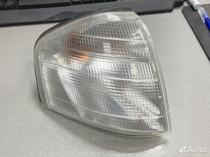 Указатель поворота R mercedes w202 1993-2000 г