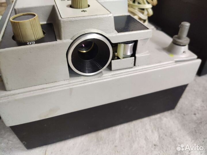 Кинопроектор Волна (СССР : 1970г)