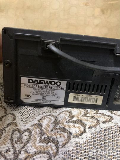 Видеомагнитофон