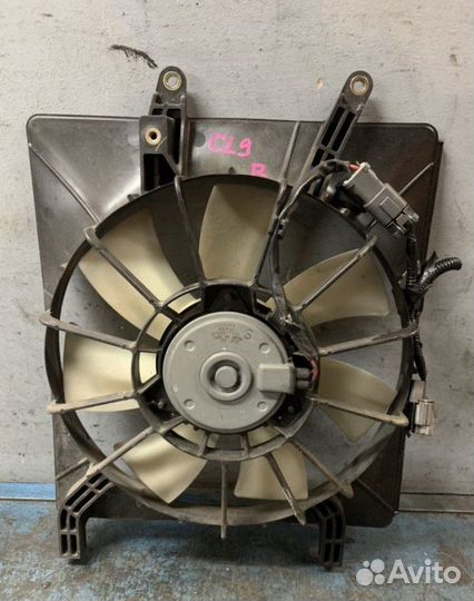 Вентилятор правый Honda Accord 7 CL