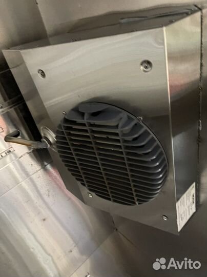 Шкаф холодильный из нержавейки