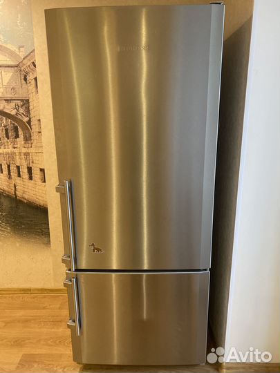 Холодильник liebherr CPes 46130