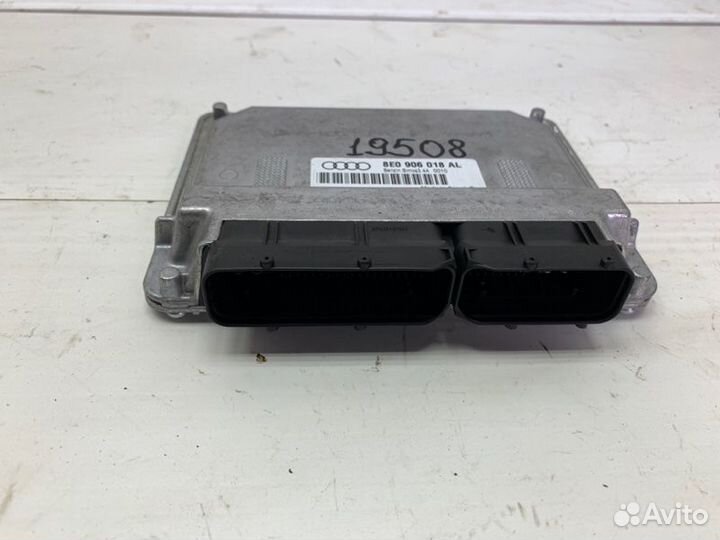 Эбу двс Audi A4 универсал ALZ 2004