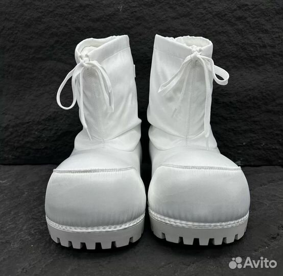 Ботинки Balenciaga Alaska Low Snow Boots