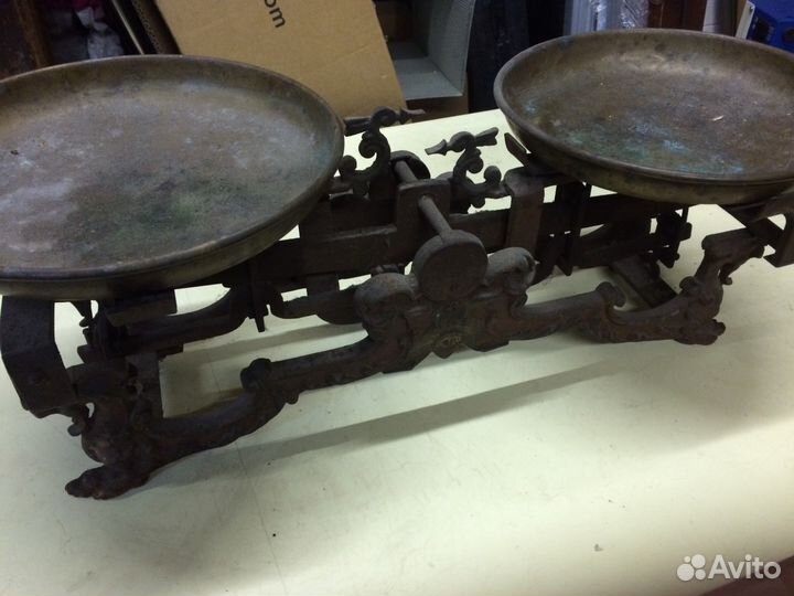 Хаги ваги хаги ваги. Весы чугунные 1900. Военный хаги ваги. Весы 1900. Антикварные весы 20 века.