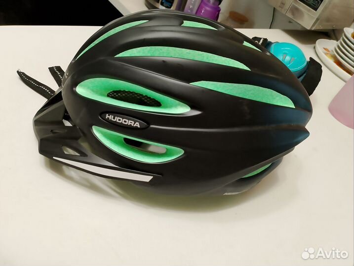 Детский шлем защитный и защита