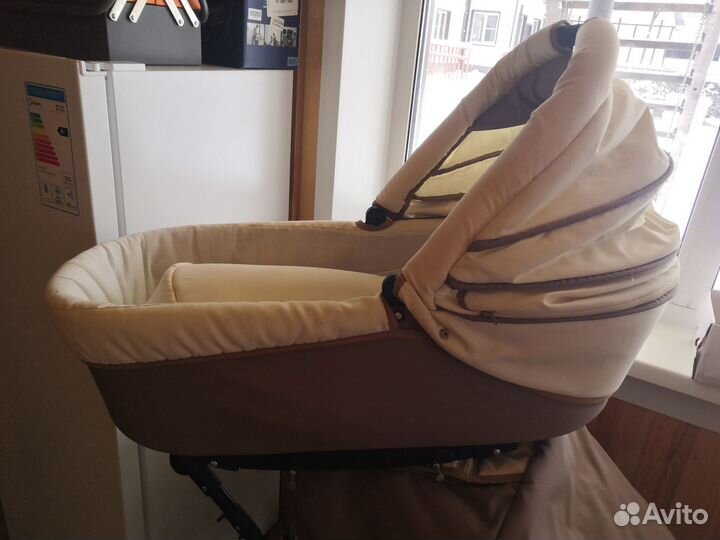 Коляска 3 в 1, автопереноска, детская мебель