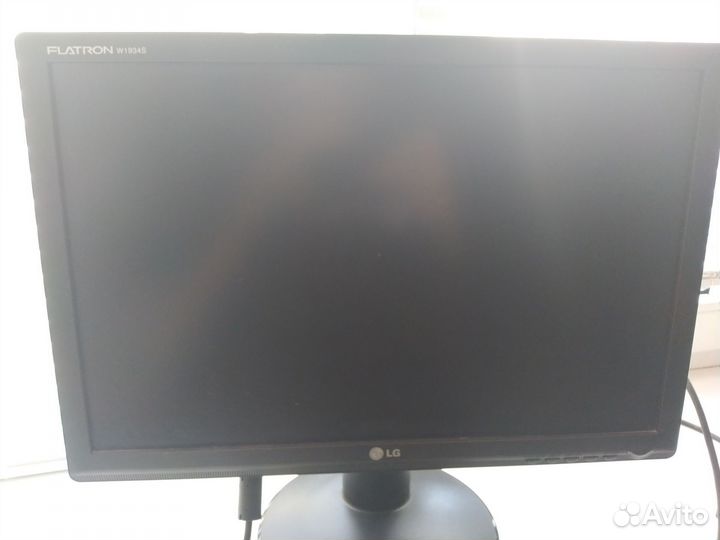 Монитор для компьютера