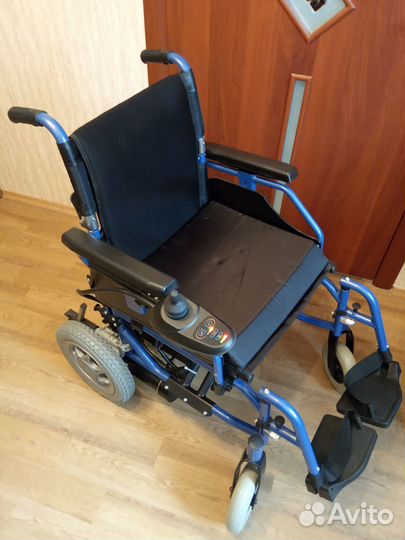 Инвалидная коляска с электроприводом б/у