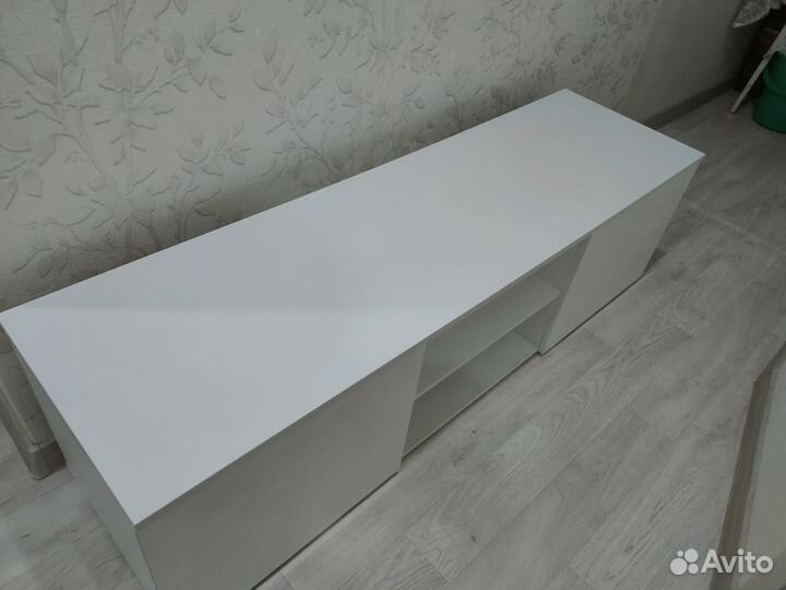 Тумба под тв