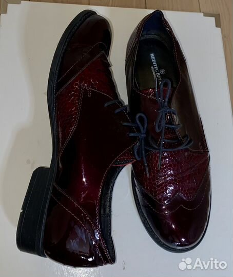 Лакированный Оксфорды размер 40