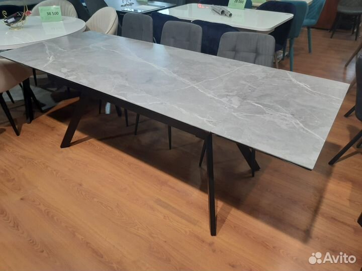 Керамический стол