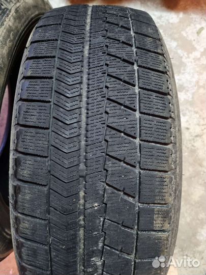 Bridgestone Blizzak VRX 205/60 R16 92S