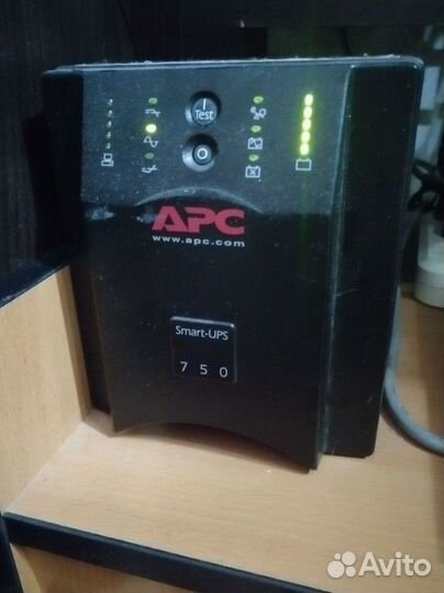Ибп APC 750