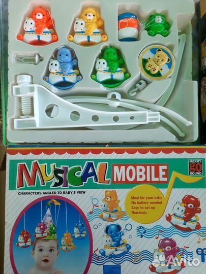 Музыкальная карусель на кроватку