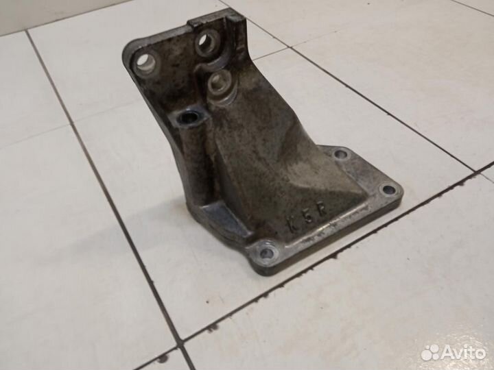 Кронштейн двигателя правый Infiniti EX EX37 J50