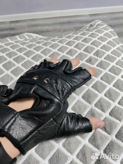 Перчатки кожаные