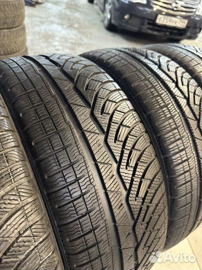 Michelin Pilot Alpin PA4 225/45 R18