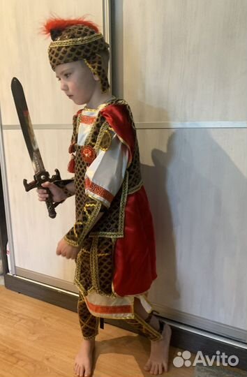 Костюм новогодний. Гладиатор