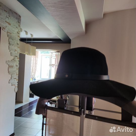 Шляпа женская фетровая (Швеция) 58 размер