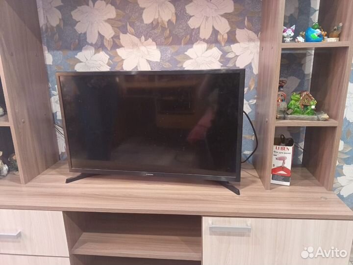 Телевизор samsung